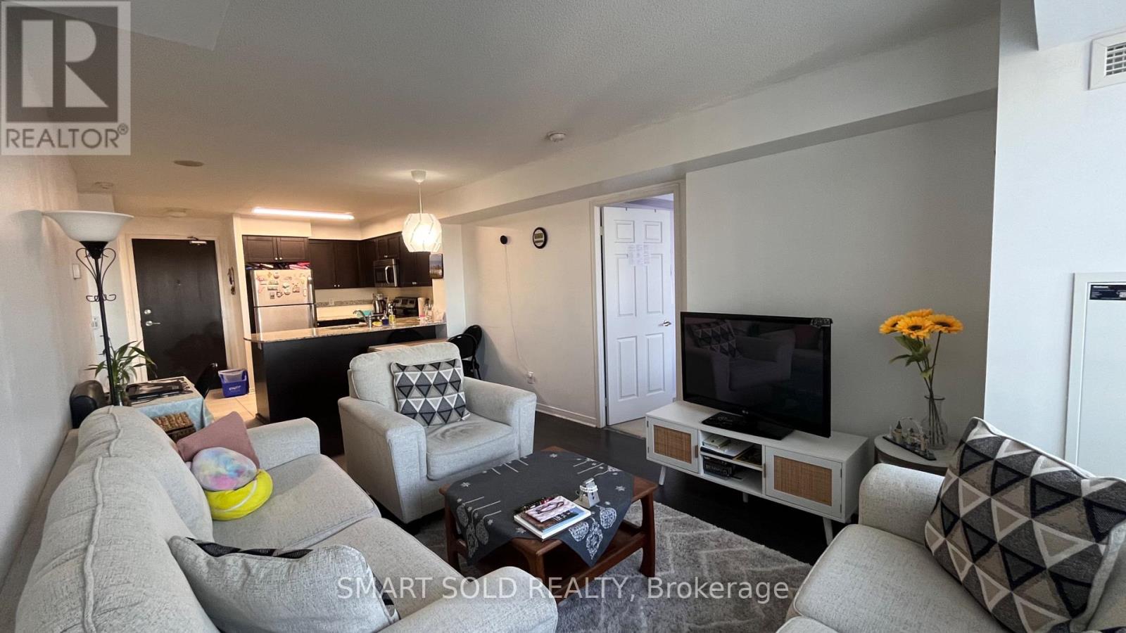 512 - 73 King William Crescent, Richmond Hill, Ontario  L4B 0C2 - Photo 4 - N12837896