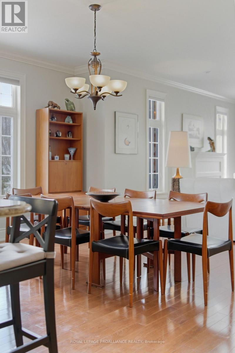 20 Pulla Street, Quinte West, Ontario  K8V 5P7 - Photo 12 - X12806258