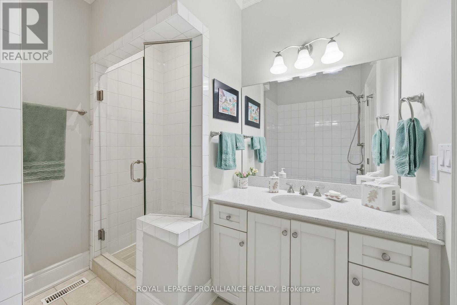 20 Pulla Street, Quinte West, Ontario  K8V 5P7 - Photo 20 - X12806258