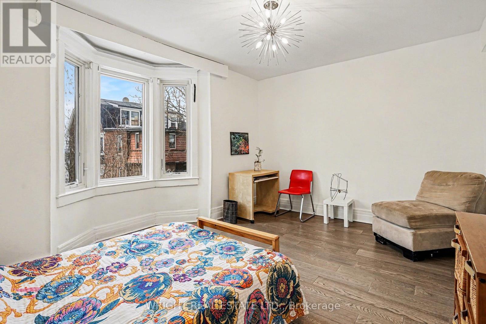 1273 Lansdowne Avenue N, Toronto, Ontario  M6H 3Z9 - Photo 15 - W12837806