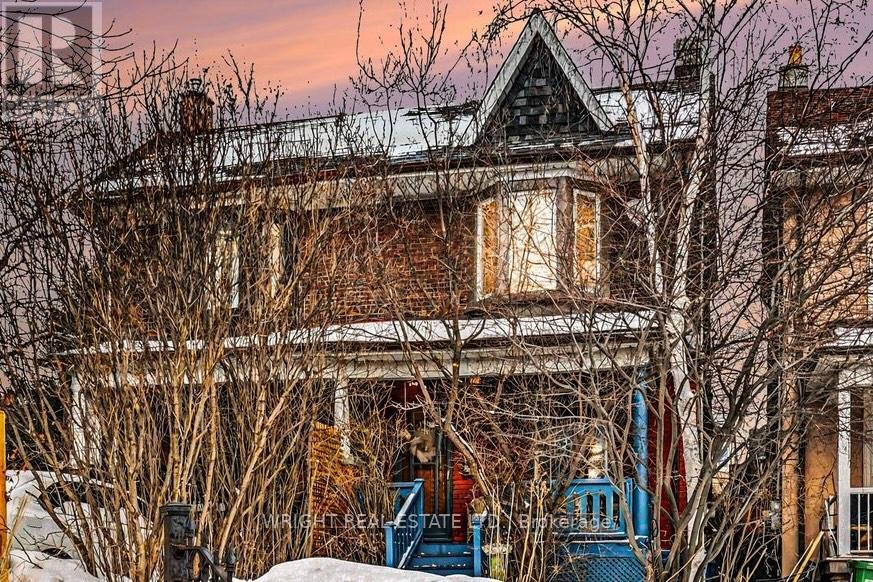 1273 Lansdowne Avenue N, Toronto, Ontario  M6H 3Z9 - Photo 2 - W12837806