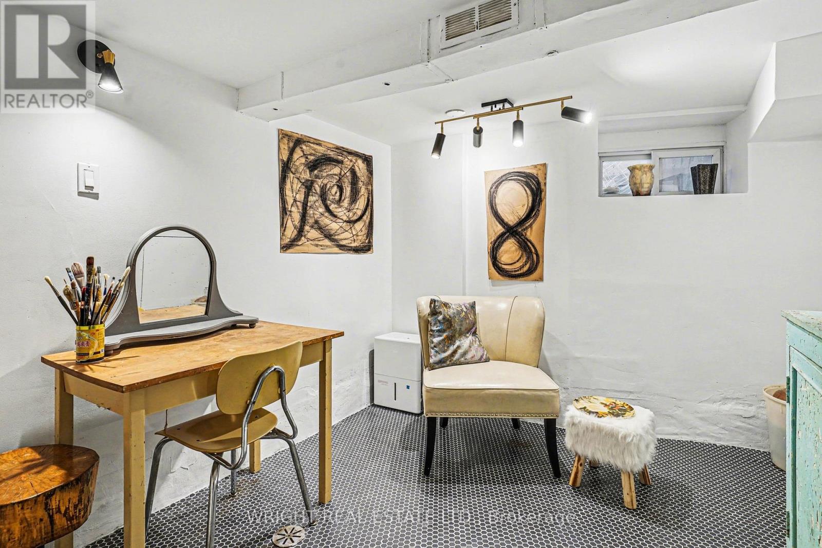 1273 Lansdowne Avenue N, Toronto, Ontario  M6H 3Z9 - Photo 20 - W12837806