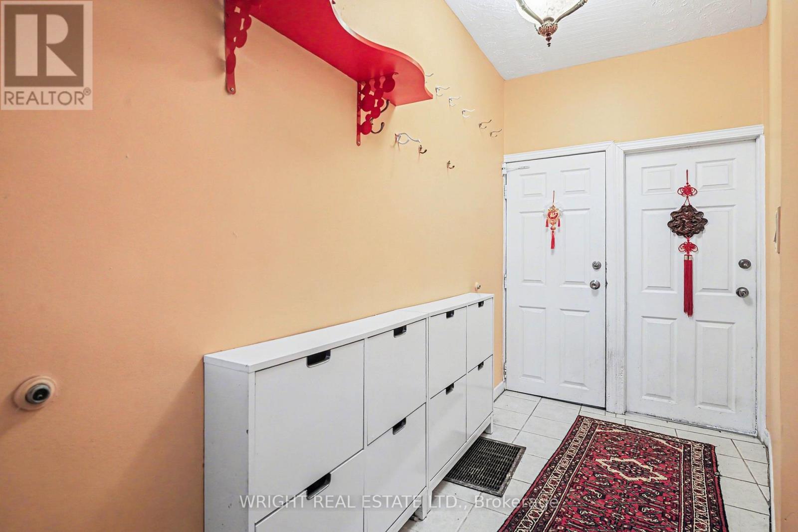 1273 Lansdowne Avenue N, Toronto, Ontario  M6H 3Z9 - Photo 21 - W12837806