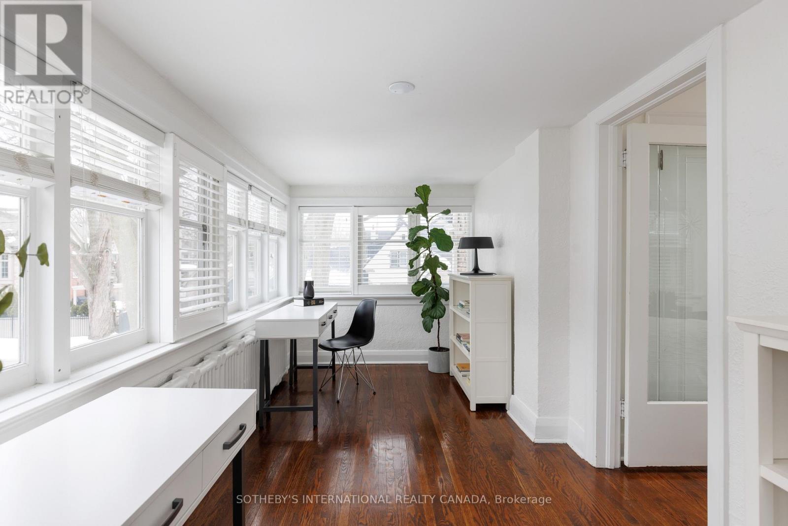 79 Willingdon Boulevard, Toronto, Ontario  M8X 2H8 - Photo 31 - W12837816