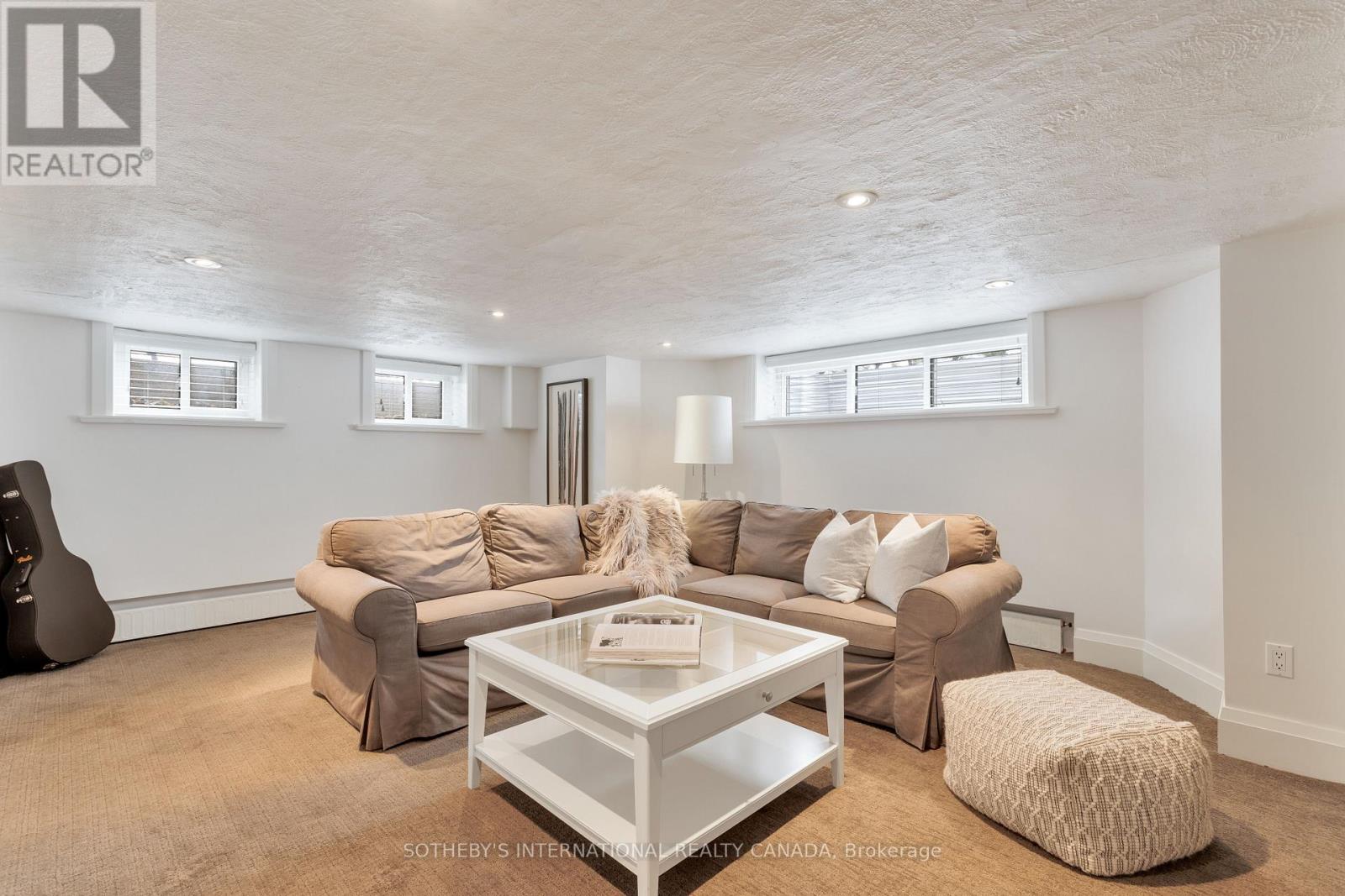 79 Willingdon Boulevard, Toronto, Ontario  M8X 2H8 - Photo 38 - W12837816