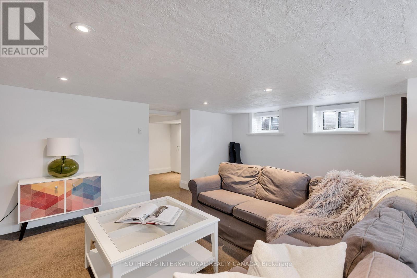 79 Willingdon Boulevard, Toronto, Ontario  M8X 2H8 - Photo 39 - W12837816