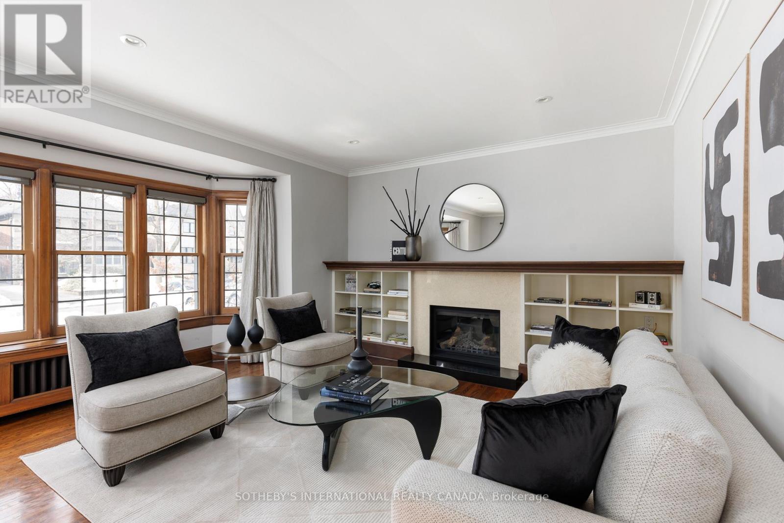 79 Willingdon Boulevard, Toronto, Ontario  M8X 2H8 - Photo 6 - W12837816