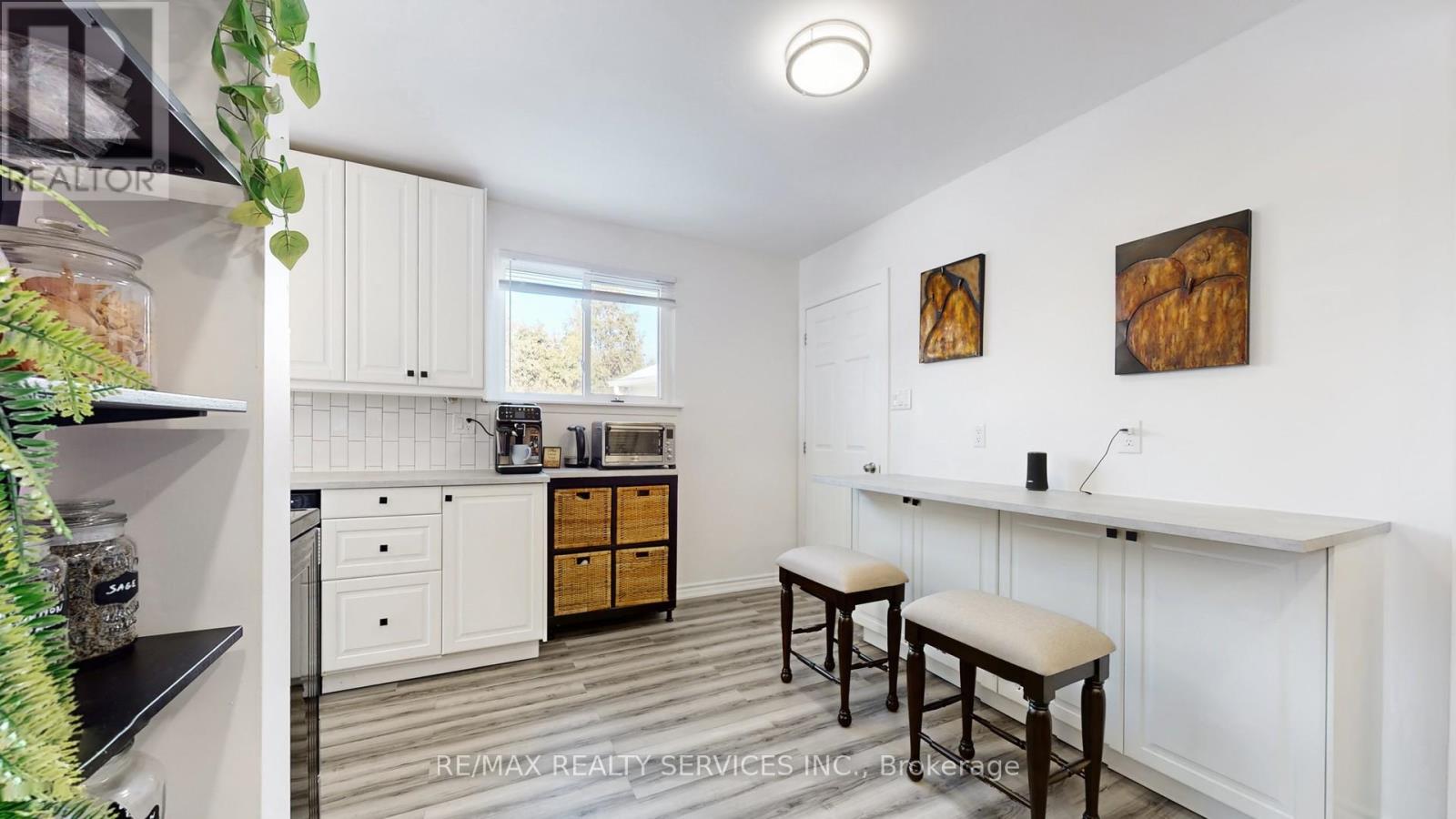 10 Minton Place, Brampton, Ontario  L6S 2S7 - Photo 13 - W12837888