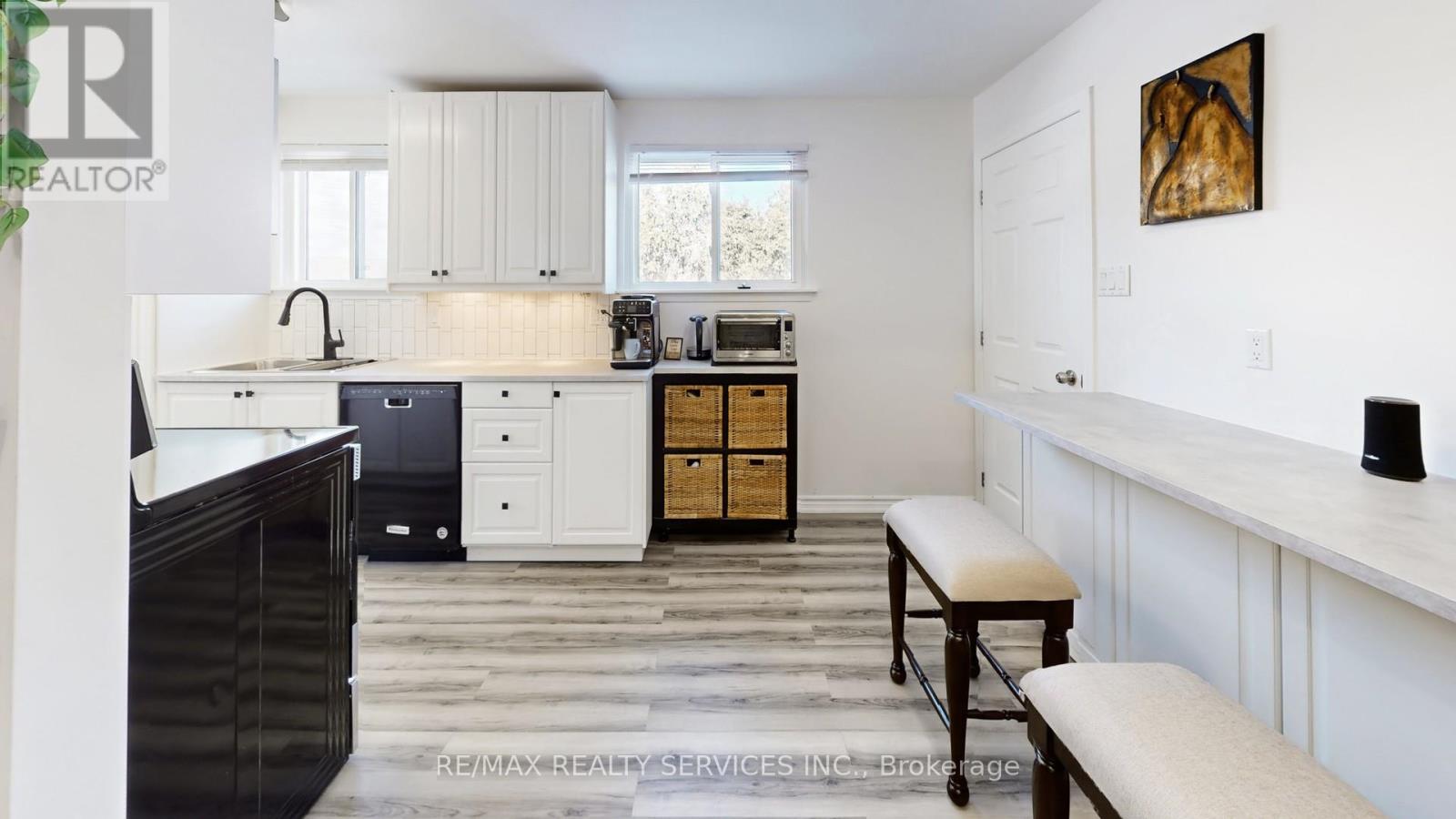 10 Minton Place, Brampton, Ontario  L6S 2S7 - Photo 14 - W12837888