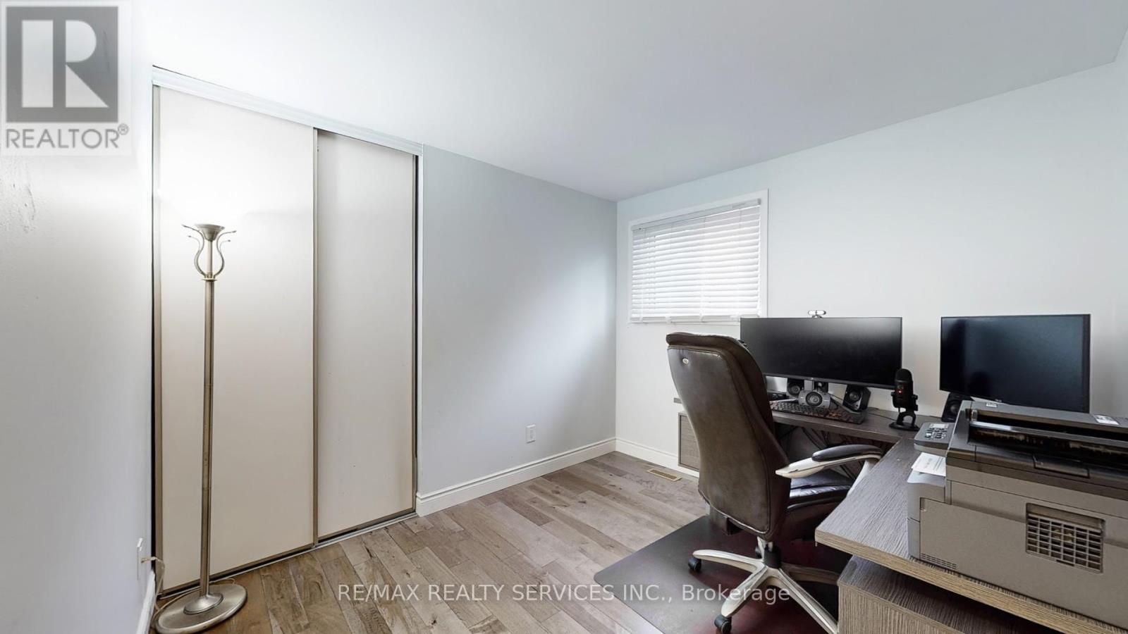 10 Minton Place, Brampton, Ontario  L6S 2S7 - Photo 23 - W12837888