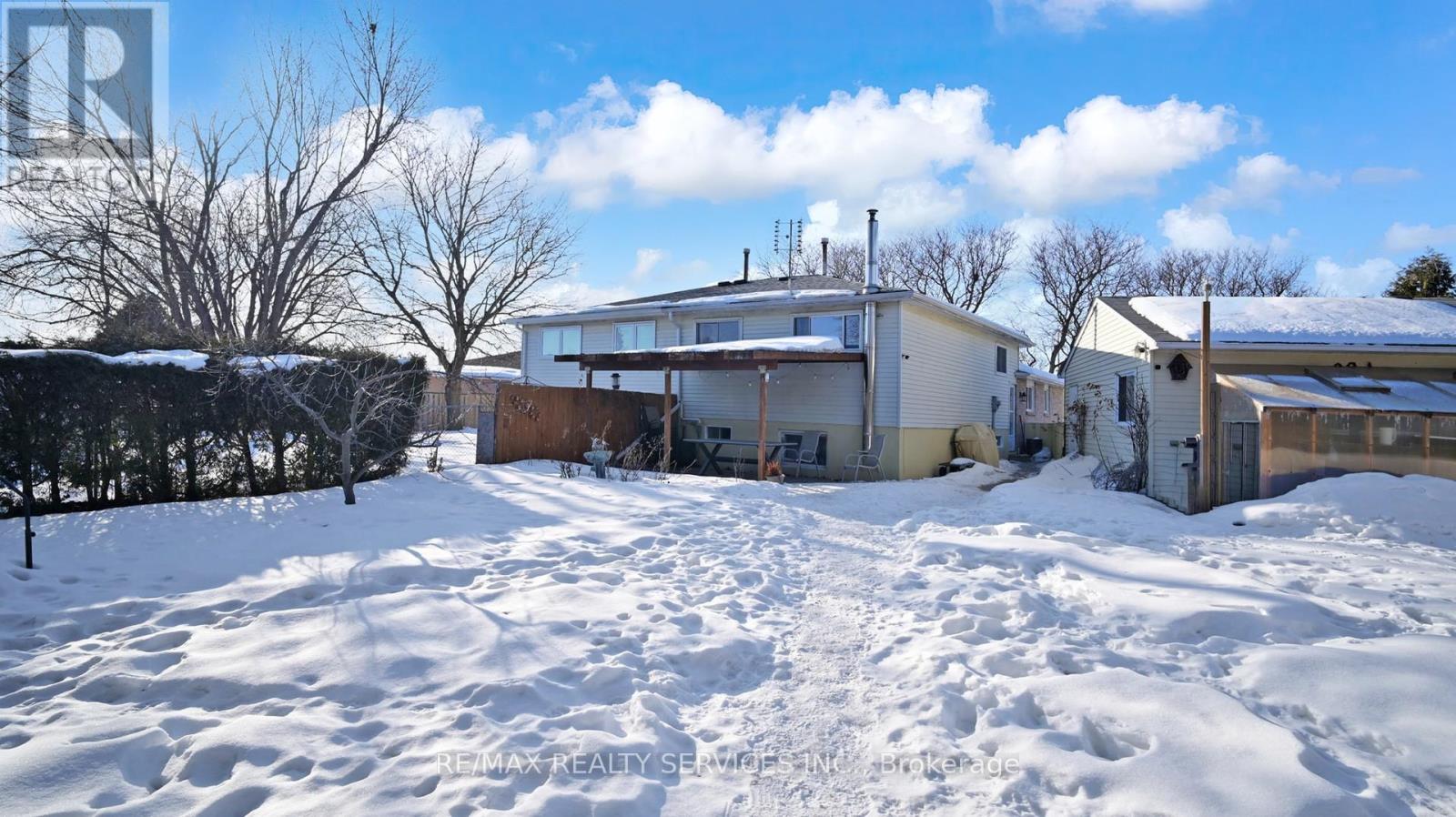 10 Minton Place, Brampton, Ontario  L6S 2S7 - Photo 43 - W12837888