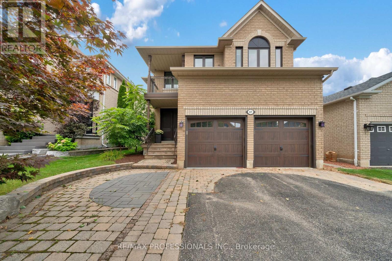 67 Chaplin Crescent, Halton Hills, Ontario  L7G 5V6 - Photo 1 - W12837902