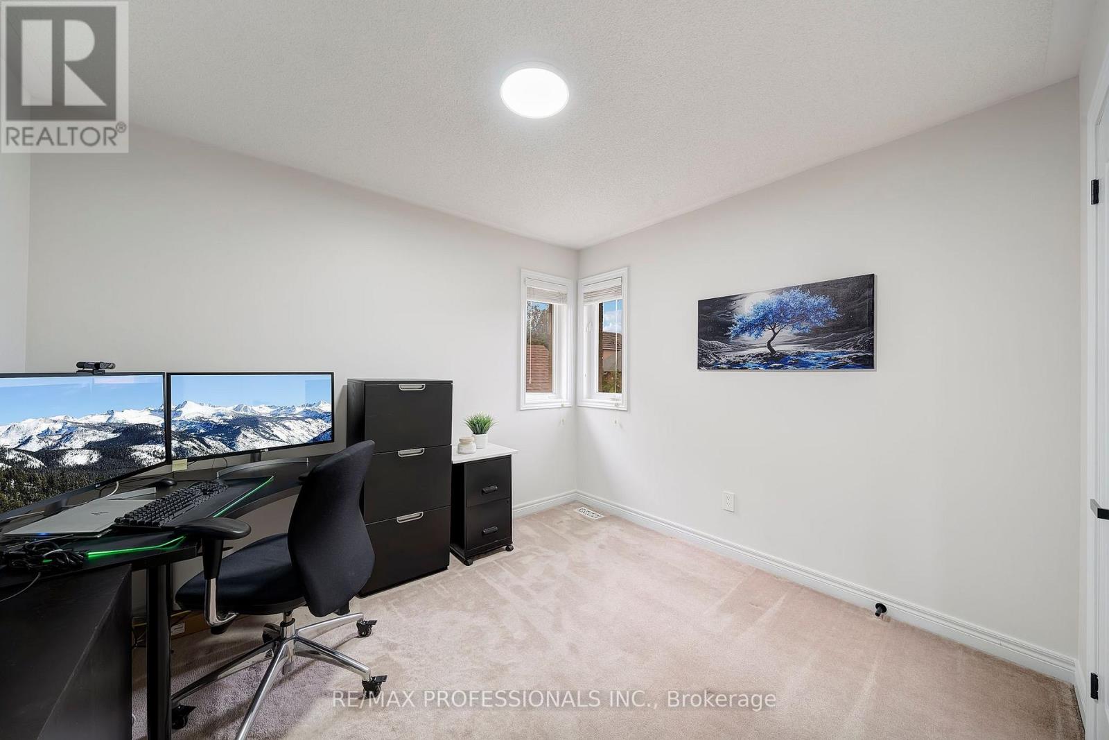 67 Chaplin Crescent, Halton Hills, Ontario  L7G 5V6 - Photo 26 - W12837902