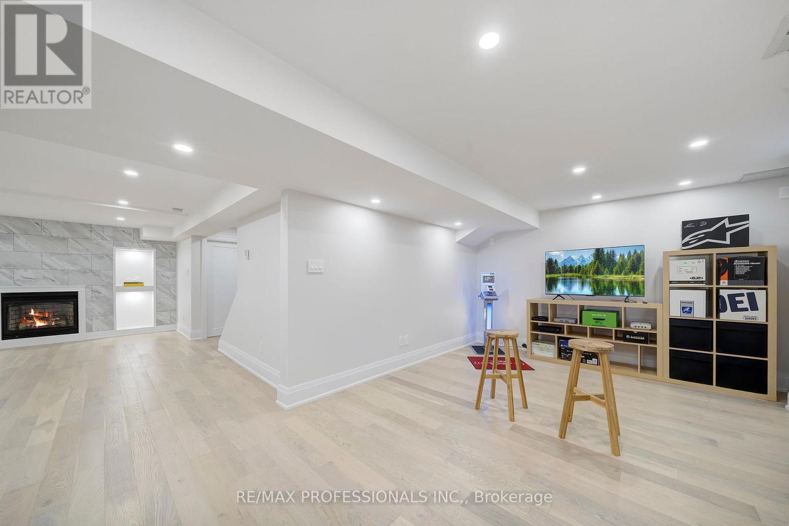 67 Chaplin Crescent, Halton Hills, Ontario  L7G 5V6 - Photo 33 - W12837902