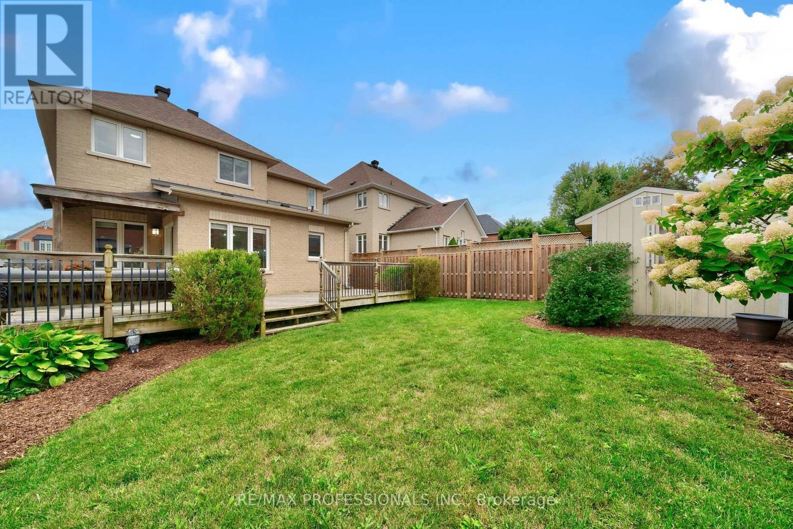 67 Chaplin Crescent, Halton Hills, Ontario  L7G 5V6 - Photo 36 - W12837902