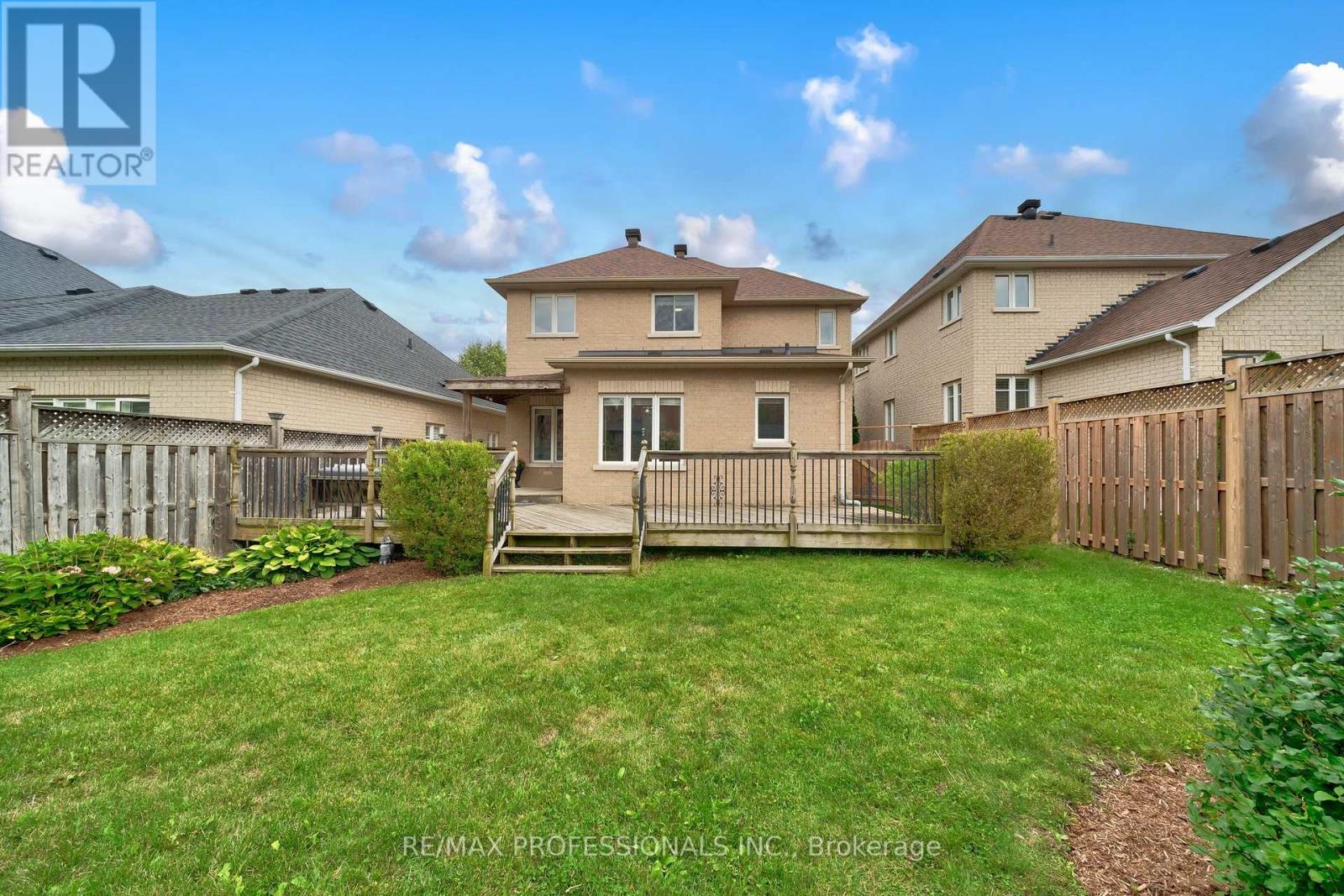 67 Chaplin Crescent, Halton Hills, Ontario  L7G 5V6 - Photo 37 - W12837902