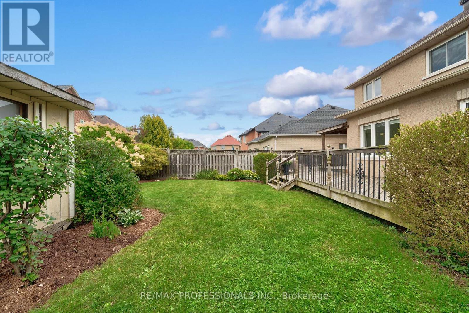 67 Chaplin Crescent, Halton Hills, Ontario  L7G 5V6 - Photo 39 - W12837902