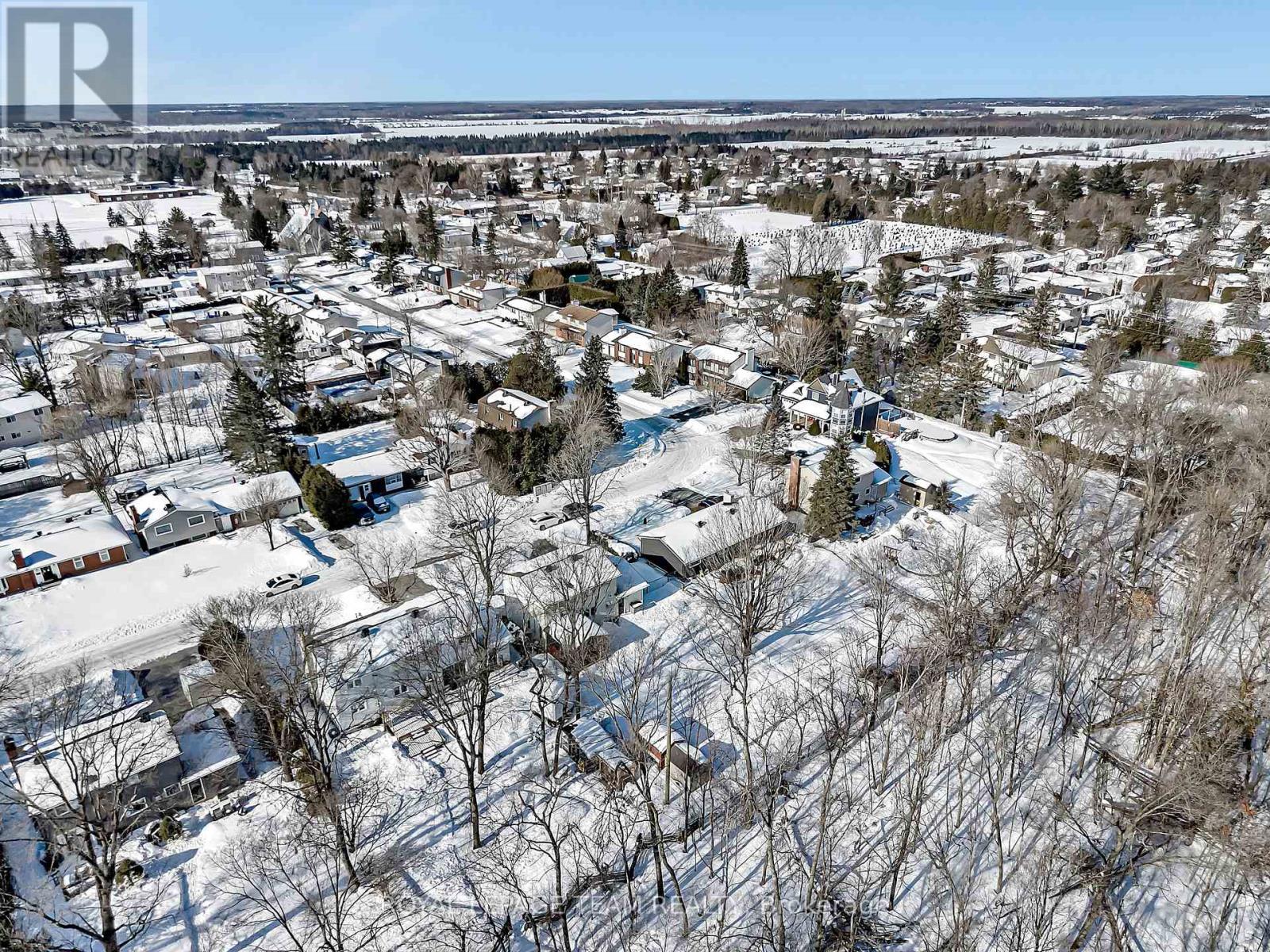 55 Coldstream Drive, Ottawa, Ontario  K0A 3P0 - Photo 39 - X12829290