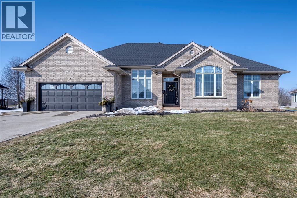 4294 Garden Crescent