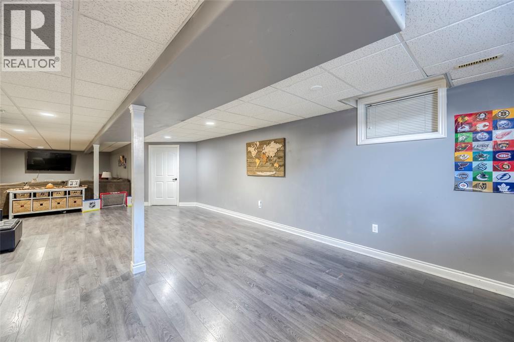 4294 Garden Crescent, Petrolia photo 31