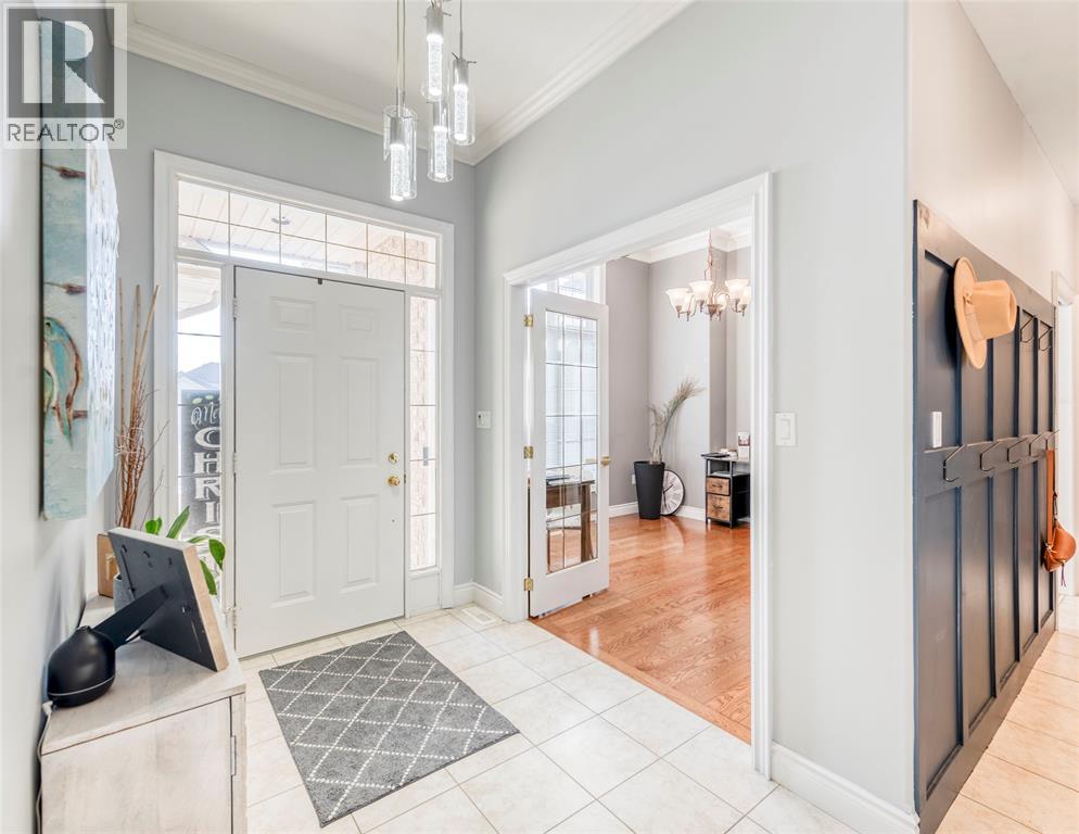 4294 Garden Crescent, Petrolia photo 4