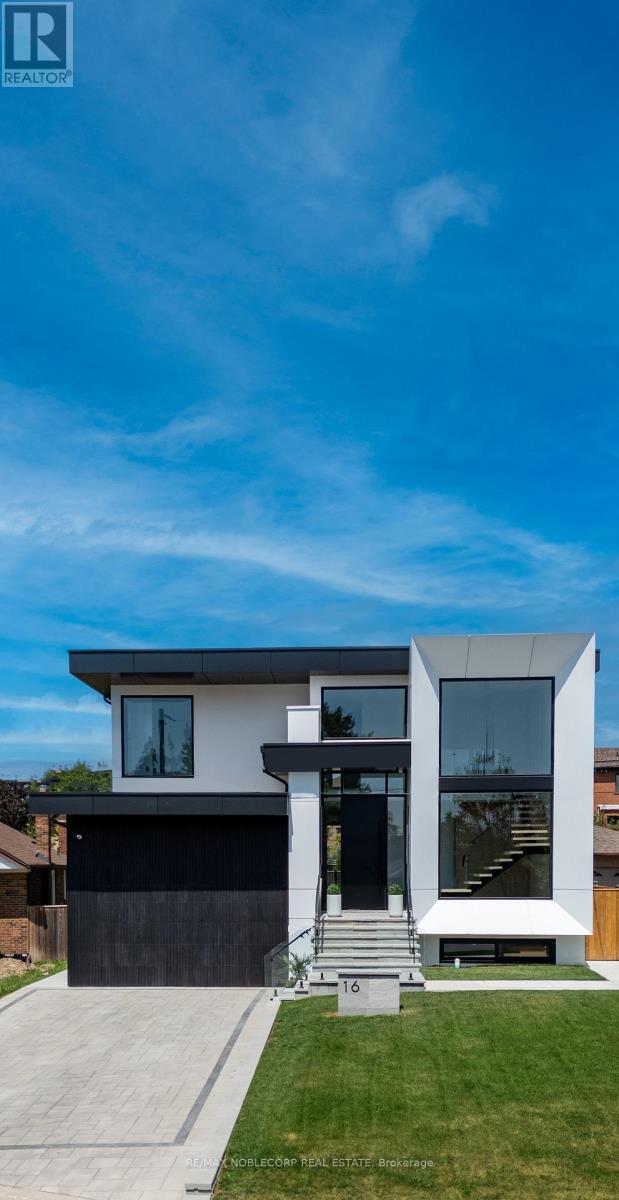 16 Deevale Road, Toronto, Ontario  M3M 1Z3 - Photo 50 - W12836442