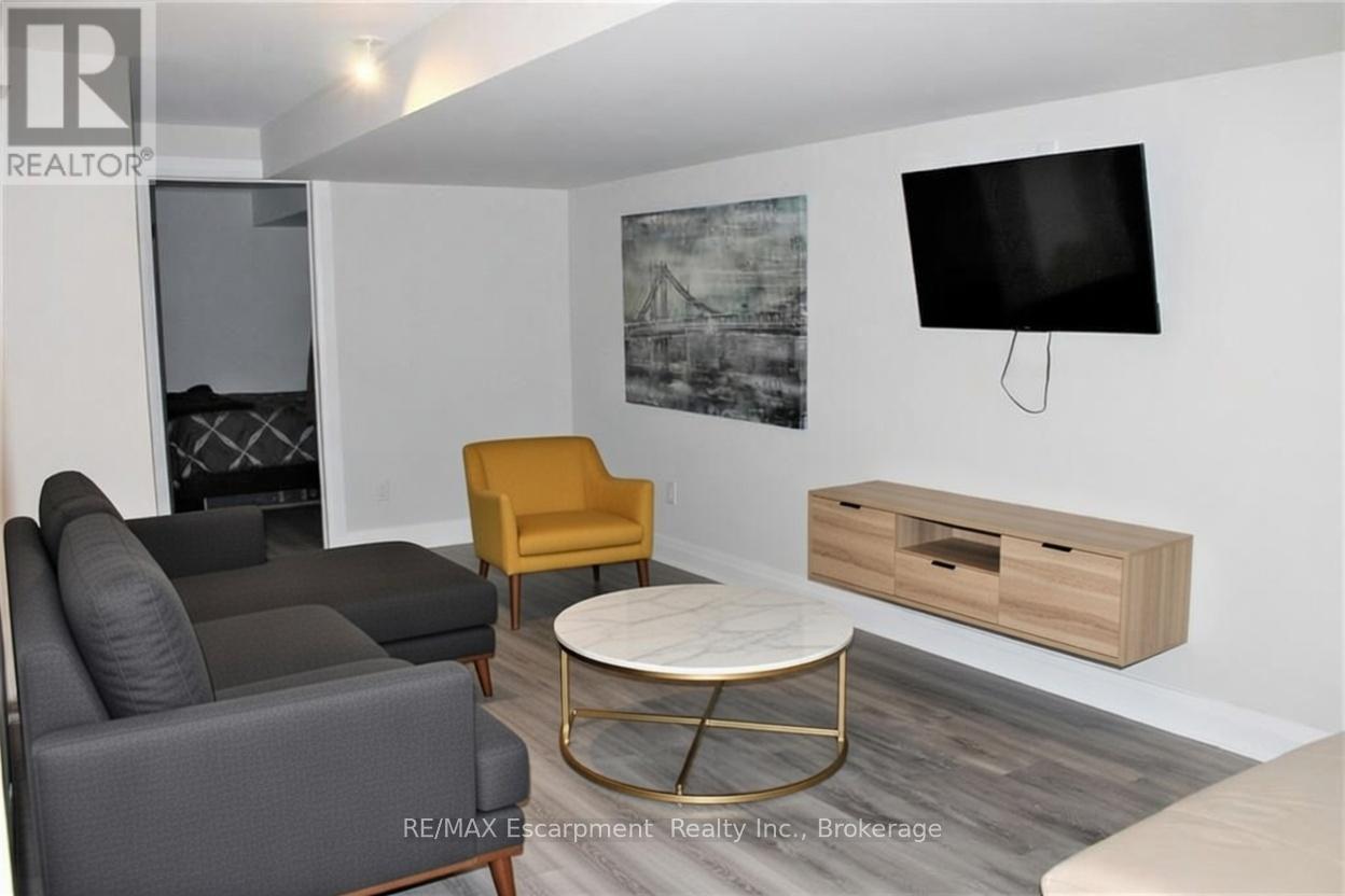 60 Park Avenue, St. Catharines, Ontario  L2P 1R2 - Photo 20 - X12820512