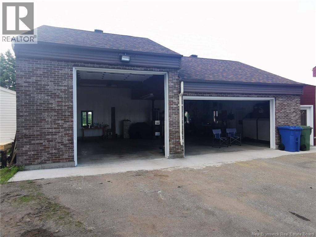 420 Principale, Petit-Rocher, New Brunswick  E9J 1N8 - Photo 8 - NB134387