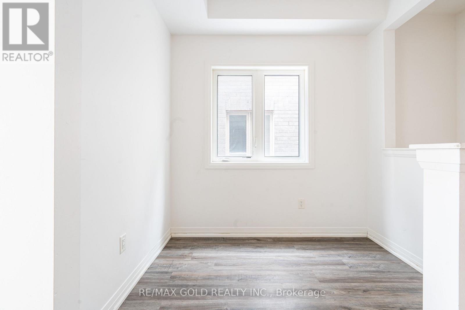 18 Haydrop Road, Brampton, Ontario  L6P 4P3 - Photo 9 - W12837136