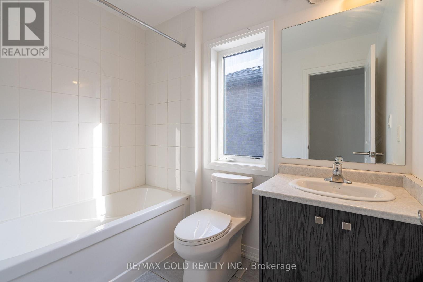 18 Haydrop Road, Brampton, Ontario  L6P 4P3 - Photo 30 - W12837136