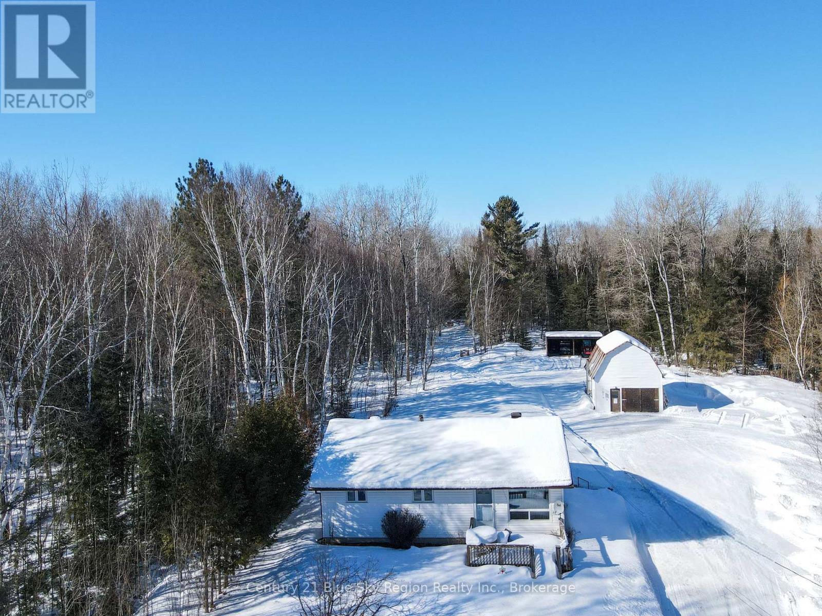 272 LINDQUIST LINE, Powassan, Ontario