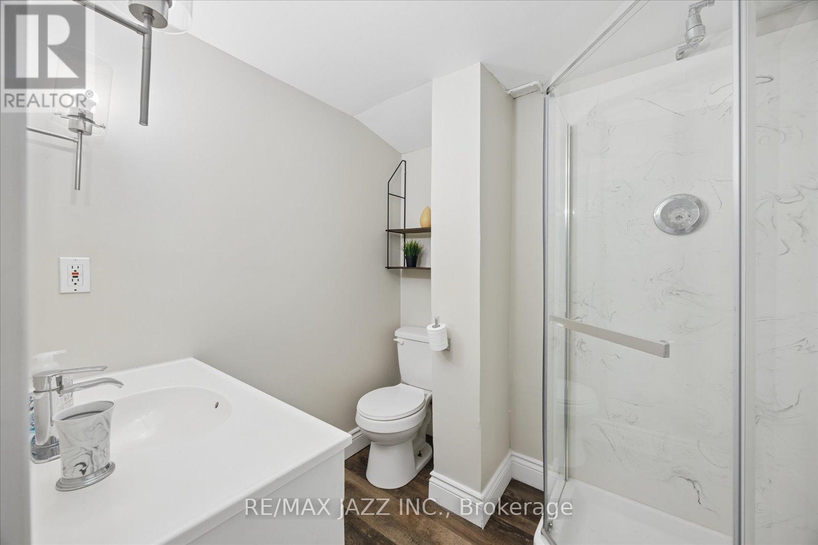 1633 Charles Street, Whitby, Ontario  L1N 1C1 - Photo 27 - E12837908