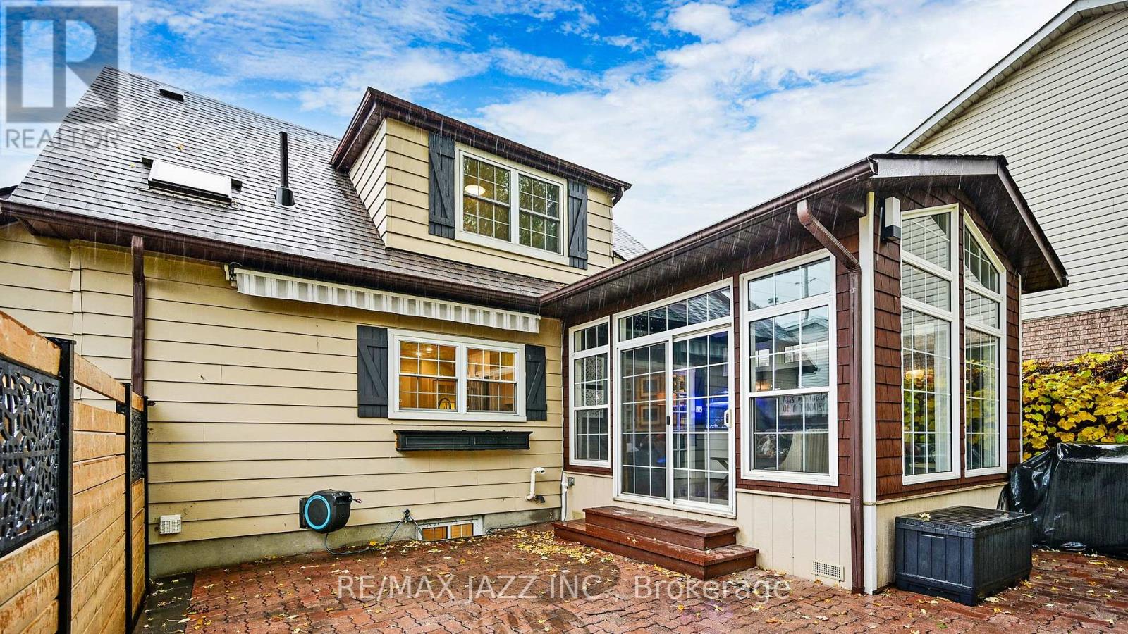 1633 Charles Street, Whitby, Ontario  L1N 1C1 - Photo 33 - E12837908