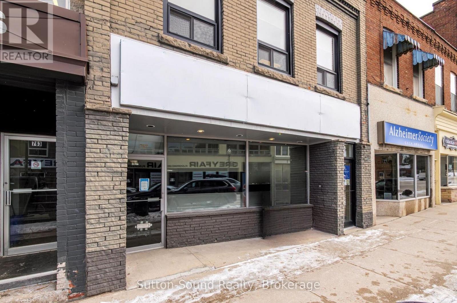 757 2nd Avenue E, Owen Sound, Ontario  N4K 2G9 - Photo 1 - X12837938