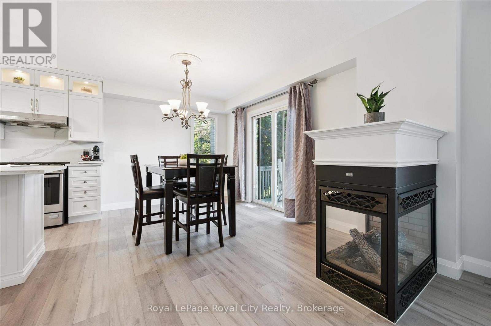 3 Pine Ridge Drive, Guelph, Ontario  N1L 1N6 - Photo 11 - X12838054