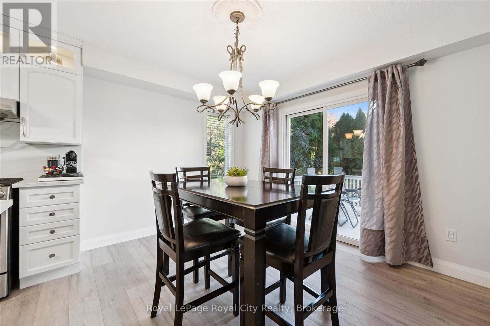 3 Pine Ridge Drive, Guelph, Ontario  N1L 1N6 - Photo 12 - X12838054