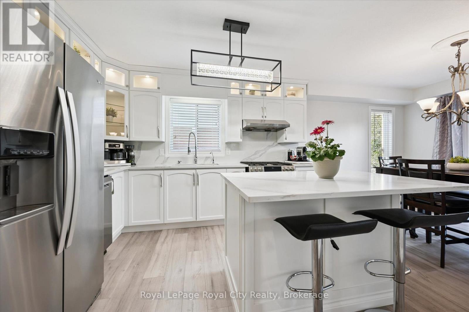 3 Pine Ridge Drive, Guelph, Ontario  N1L 1N6 - Photo 15 - X12838054