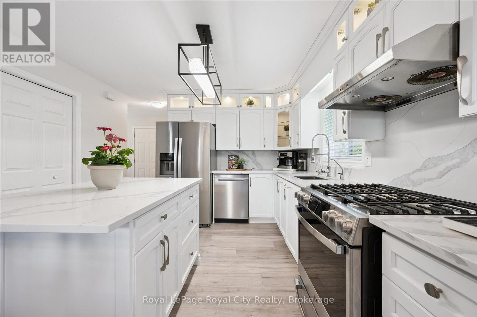 3 Pine Ridge Drive, Guelph, Ontario  N1L 1N6 - Photo 16 - X12838054