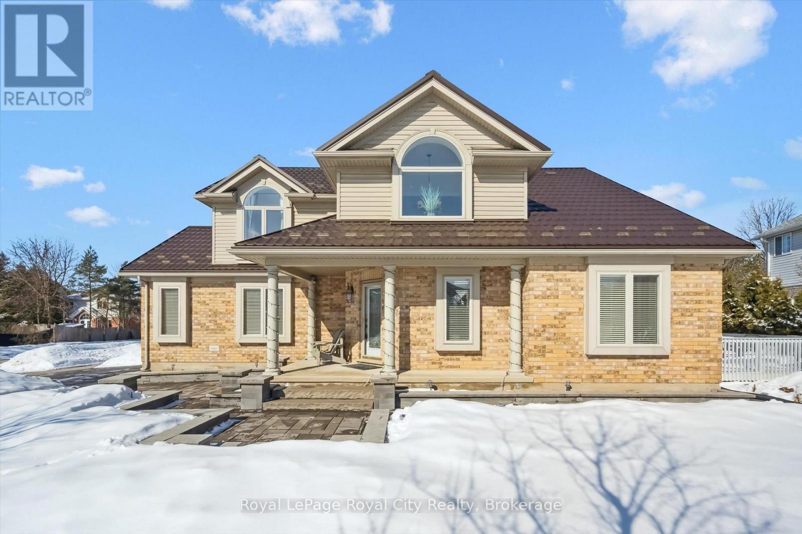 3 Pine Ridge Drive, Guelph, Ontario  N1L 1N6 - Photo 2 - X12838054