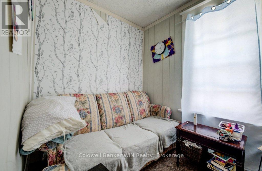 30 Queen Street N, Minto, Ontario  N0G 1Z0 - Photo 22 - X12838094