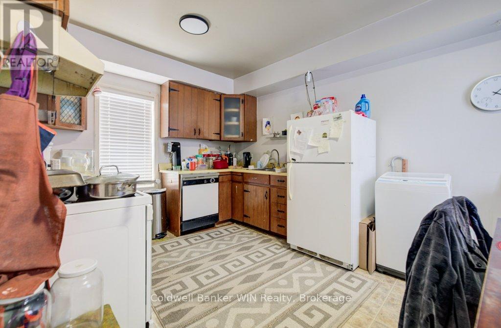 30 Queen Street N, Minto, Ontario  N0G 1Z0 - Photo 23 - X12838094