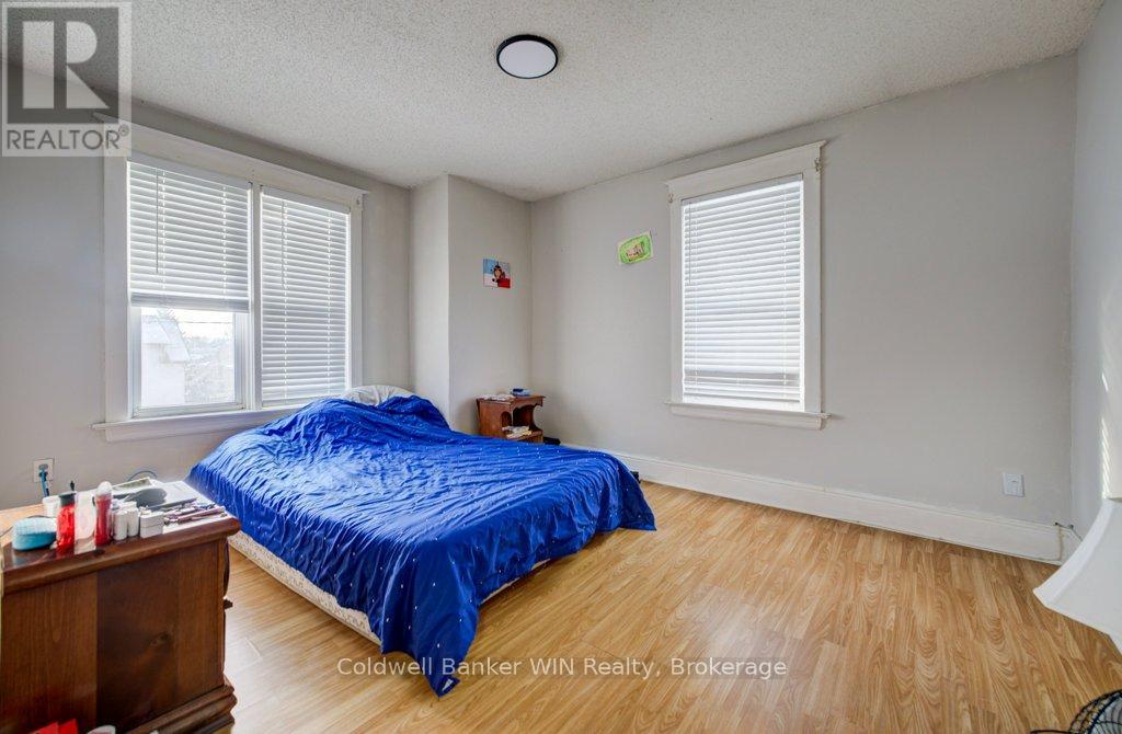 30 Queen Street N, Minto, Ontario  N0G 1Z0 - Photo 26 - X12838094