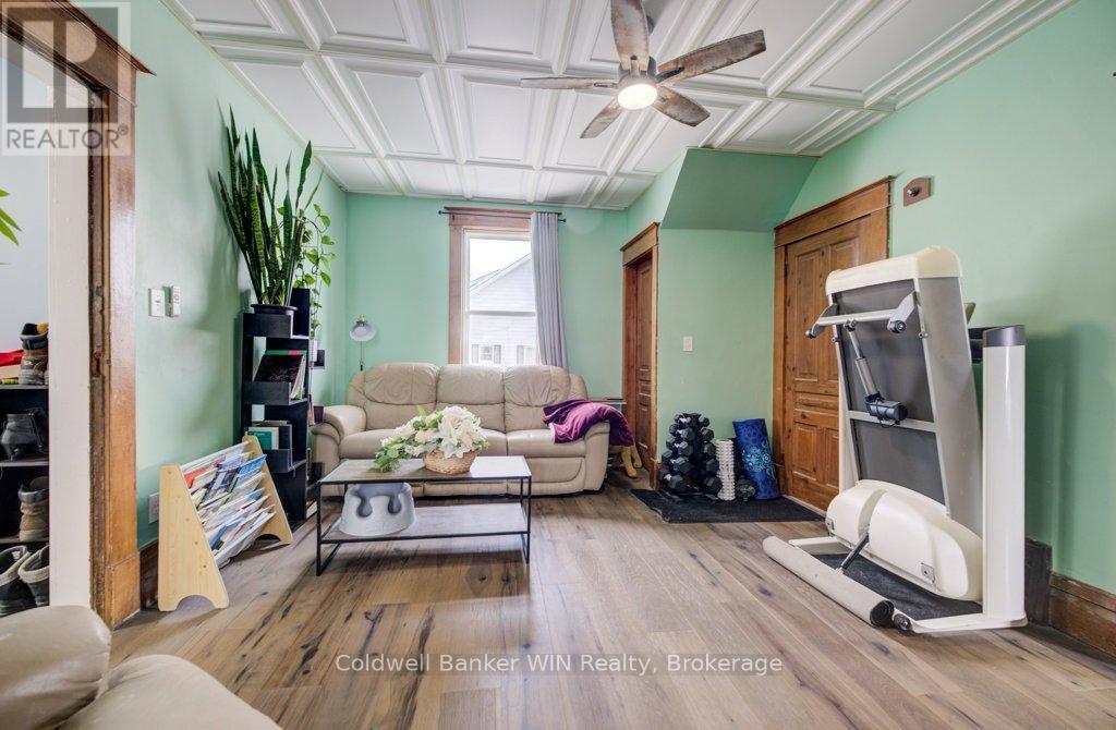 30 Queen Street N, Minto, Ontario  N0G 1Z0 - Photo 8 - X12838094