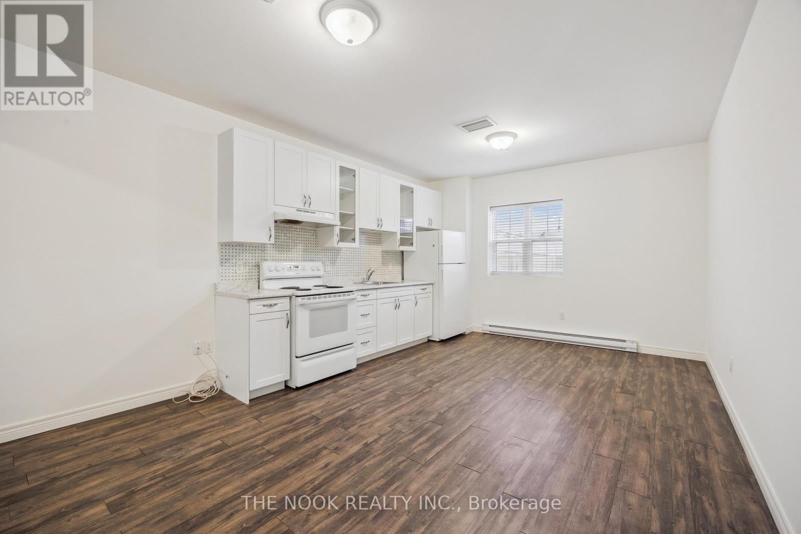 302 - 38 Walton Street, Port Hope, Ontario  L1A 1N1 - Photo 6 - X12837918