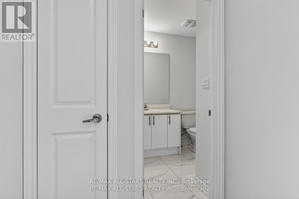 164 Alcorn Drive, Kawartha Lakes, Ontario  K9V 0T2 - Photo 34 - X12838028