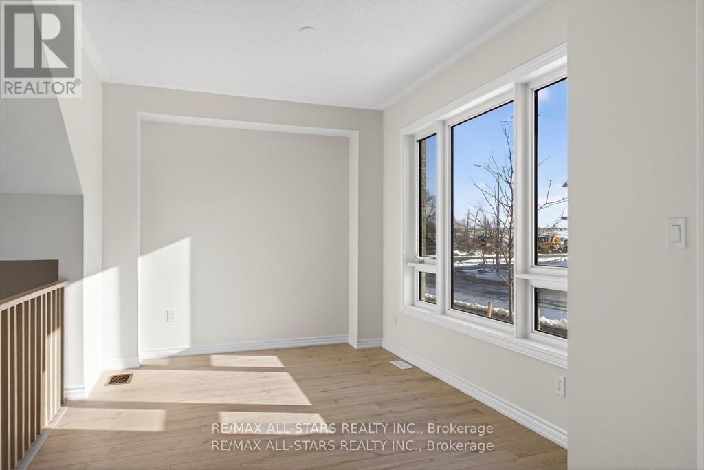 164 Alcorn Drive, Kawartha Lakes, Ontario  K9V 0T2 - Photo 4 - X12838028