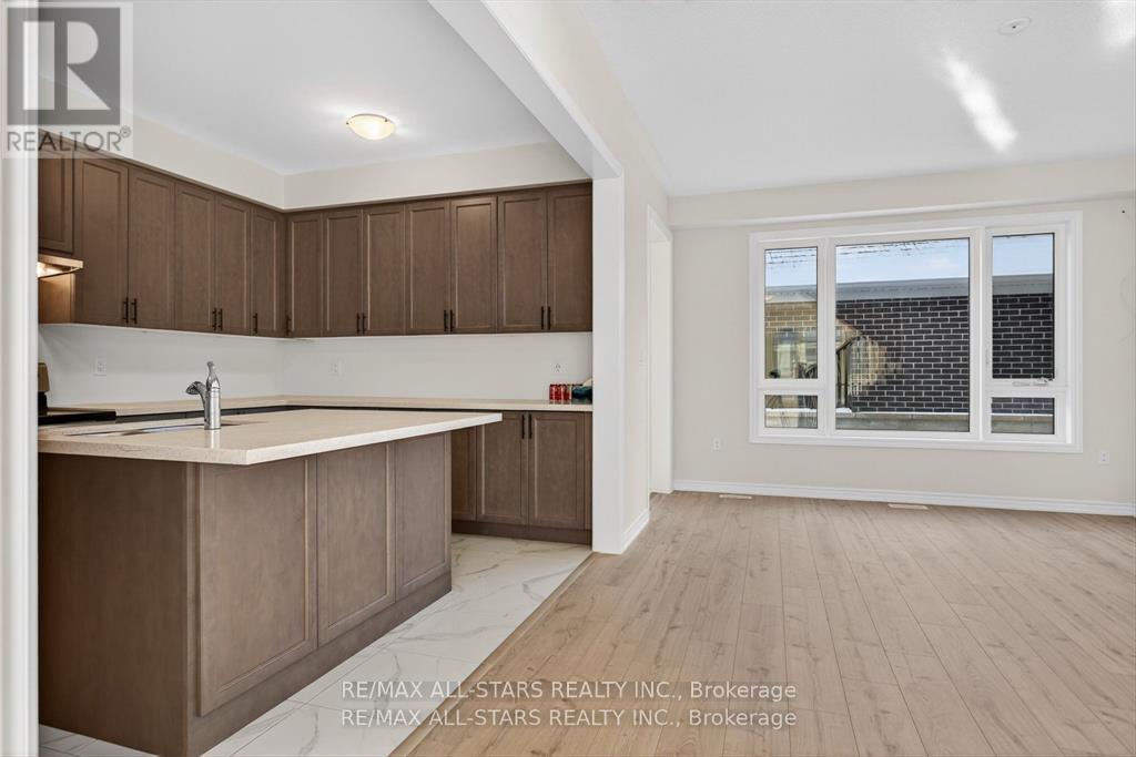 164 Alcorn Drive, Kawartha Lakes, Ontario  K9V 0T2 - Photo 7 - X12838028