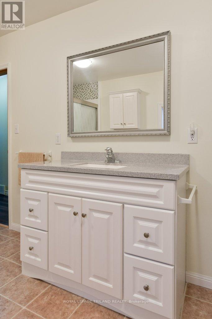 21 Mariam Street, St. Thomas, Ontario  N5P 1W9 - Photo 15 - X12837916