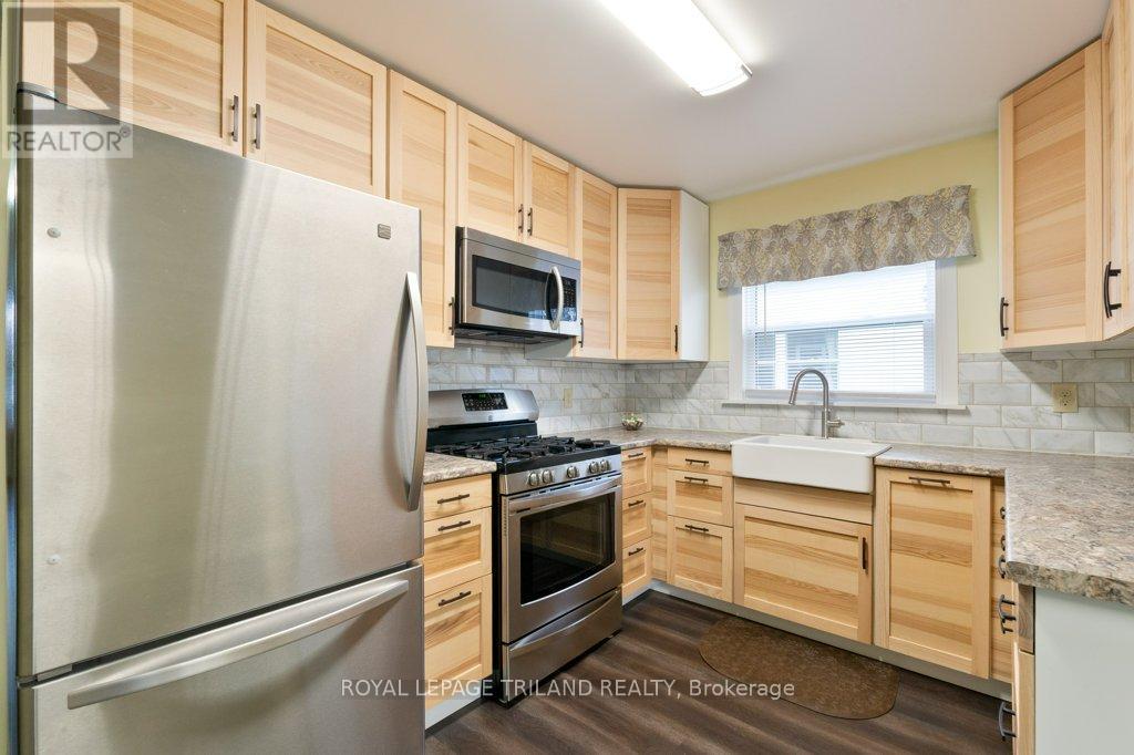 21 Mariam Street, St. Thomas, Ontario  N5P 1W9 - Photo 20 - X12837916