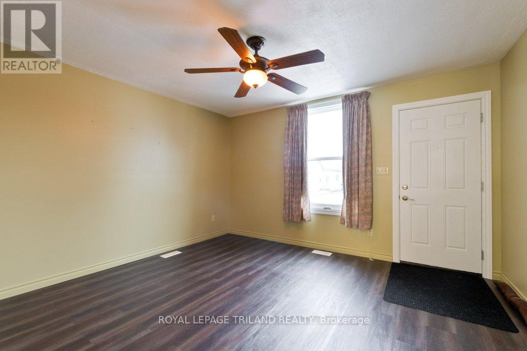 21 Mariam Street, St. Thomas, Ontario  N5P 1W9 - Photo 4 - X12837916